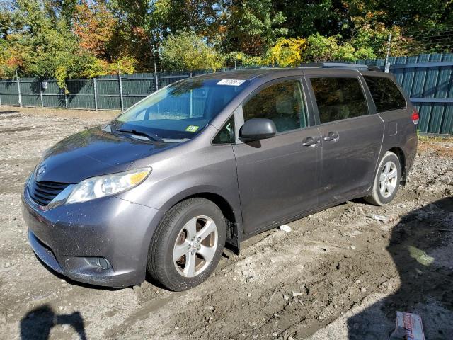 toyota sienna le 2011 5tdkk3dcxbs168124