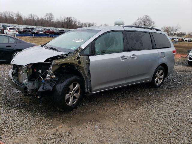 toyota sienna le 2013 5tdkk3dcxds401874