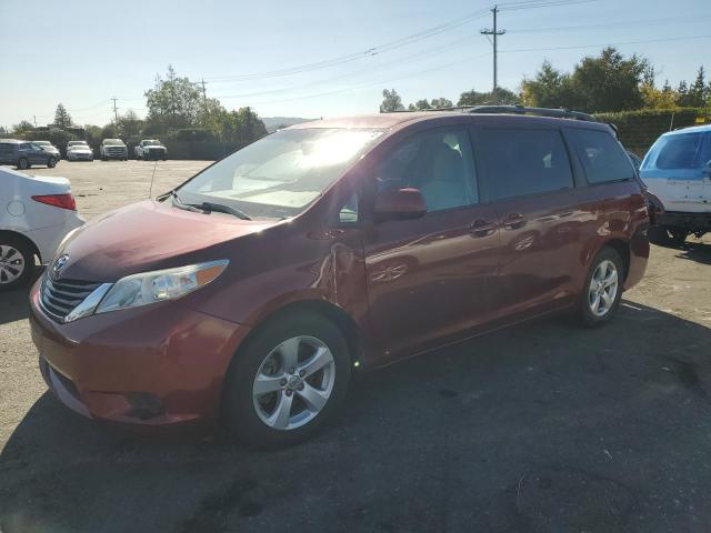 toyota sienna le 2014 5tdkk3dcxes448422