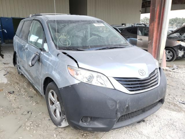 toyota sienna le 2014 5tdkk3dcxes469240