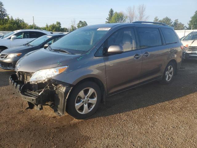 toyota sienna le 2015 5tdkk3dcxfs611717