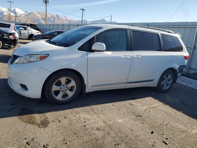 toyota sienna le 2015 5tdkk3dcxfs677202