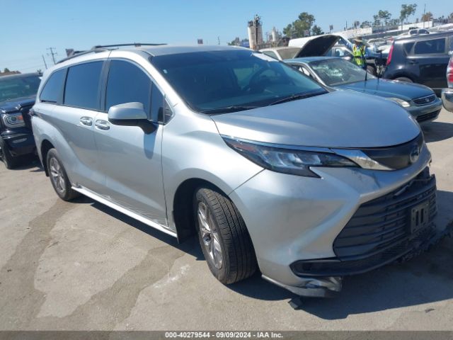 toyota sienna 2022 5tdkrkec0ns074939