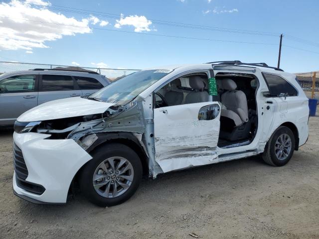 toyota sienna le 2022 5tdkrkec2ns118617