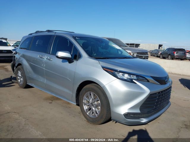 toyota sienna 2022 5tdkrkec6ns103246