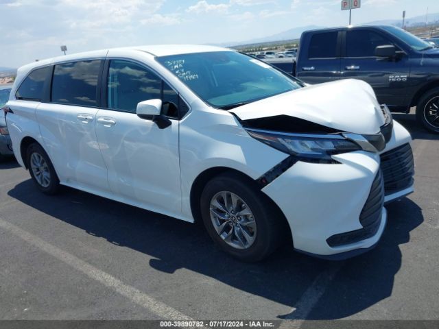 toyota sienna 2022 5tdkrkec7ns118743