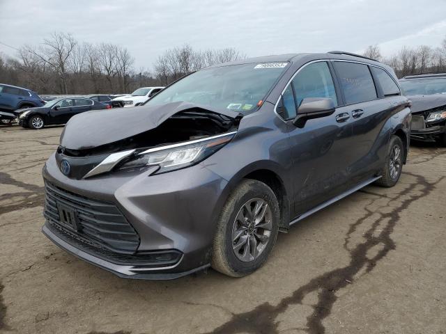 toyota sienna le 2023 5tdkrkec7ps142141