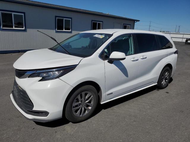 toyota sienna le 2021 5tdkrkecxms043129