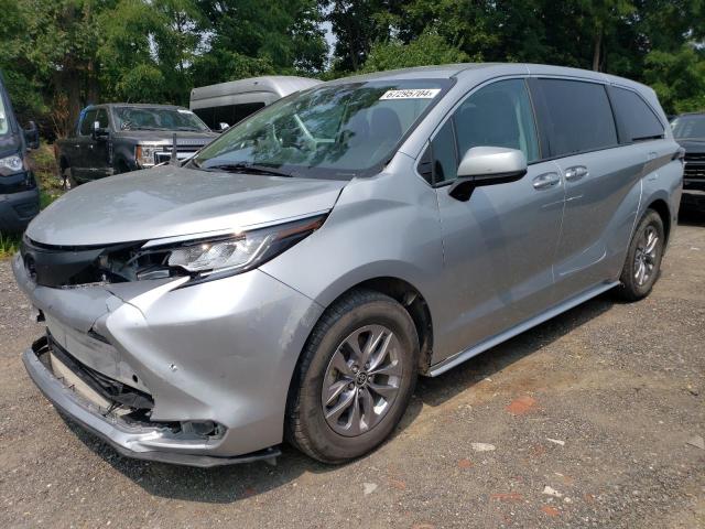 toyota sienna le 2022 5tdkskfc7ns065397