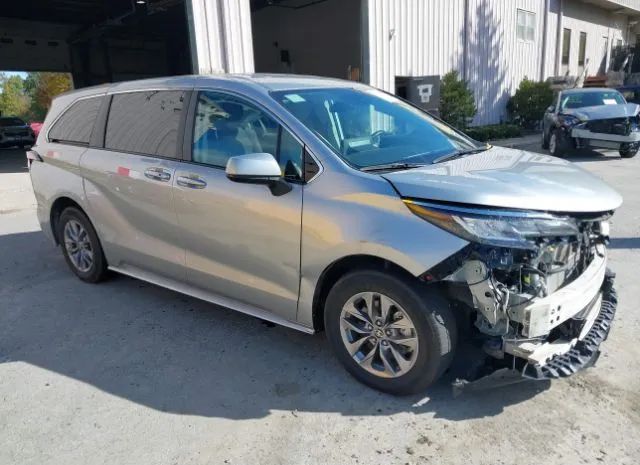 toyota sienna 2022 5tdkskfcxns062431