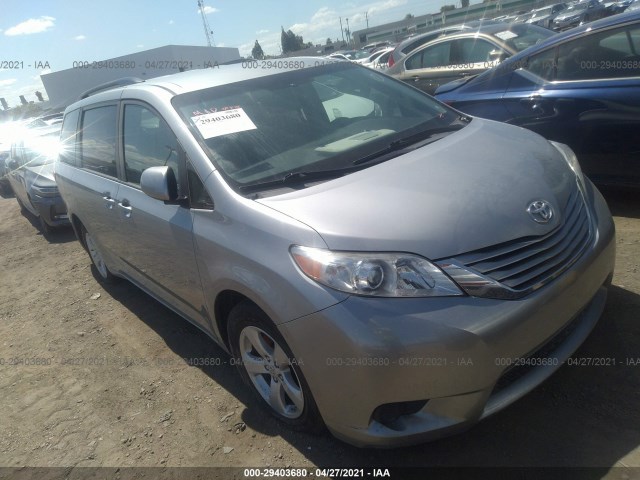 toyota sienna 2017 5tdkz3dc1hs818155