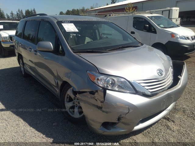 toyota sienna 2017 5tdkz3dc1hs819452