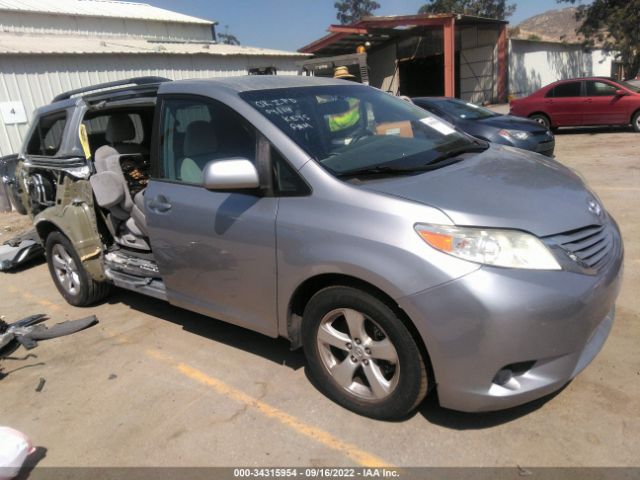 toyota sienna 2017 5tdkz3dc1hs825896