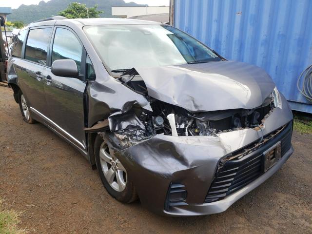 toyota sienna le 2018 5tdkz3dc1js921677