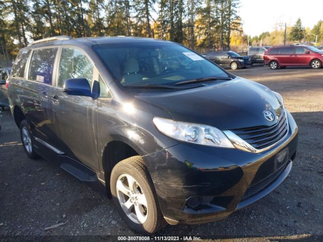 toyota sienna 2017 5tdkz3dc2hs836941