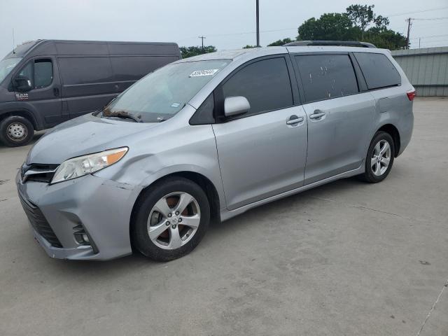 toyota sienna le 2018 5tdkz3dc2js909067