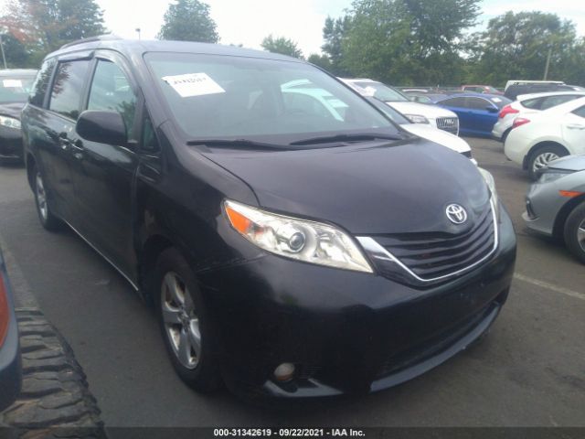 toyota sienna 2017 5tdkz3dc3hs846233