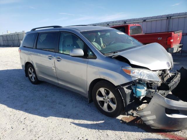 toyota sienna le 2017 5tdkz3dc3hs846698