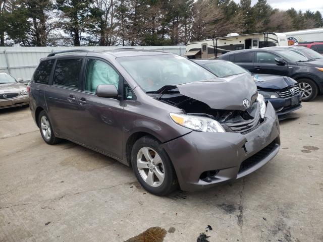 toyota sienna le 2017 5tdkz3dc4hs841798