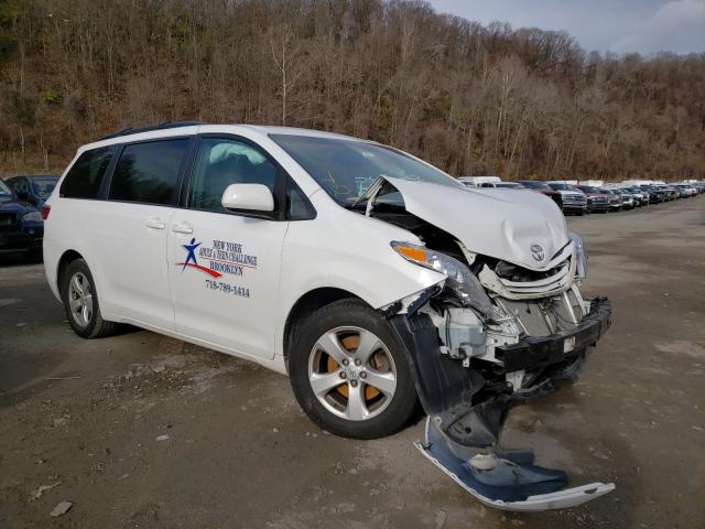 toyota sienna le 2017 5tdkz3dc4hs871349