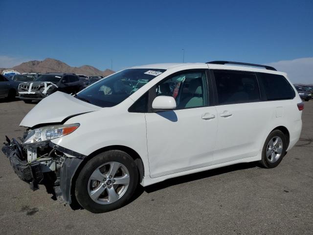 toyota sienna le 2018 5tdkz3dc4js904579