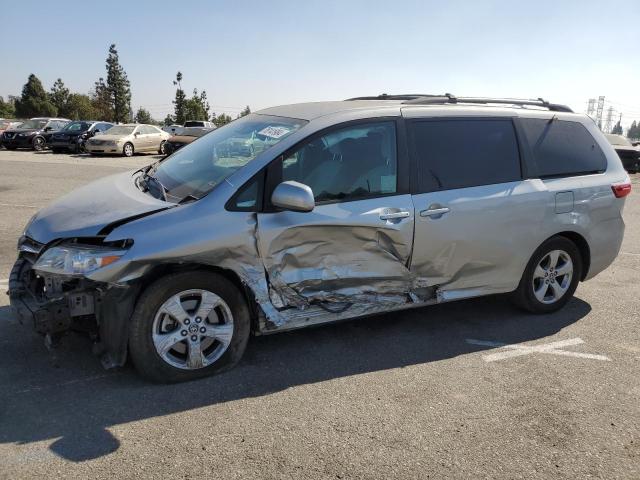 toyota sienna le 2020 5tdkz3dc4ls077542