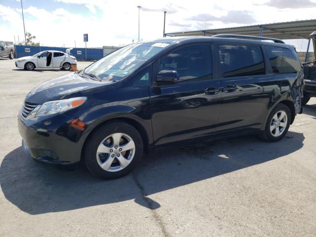 toyota sienna le 2017 5tdkz3dc5hs809183