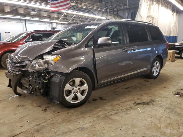 toyota sienna le 2017 5tdkz3dc5hs819664