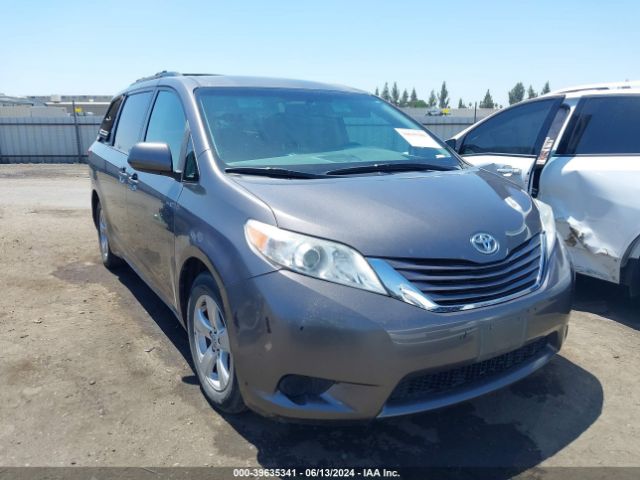 toyota sienna 2017 5tdkz3dc5hs876463