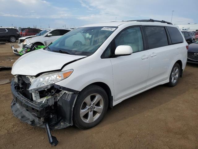 toyota sienna le 2018 5tdkz3dc5js903781