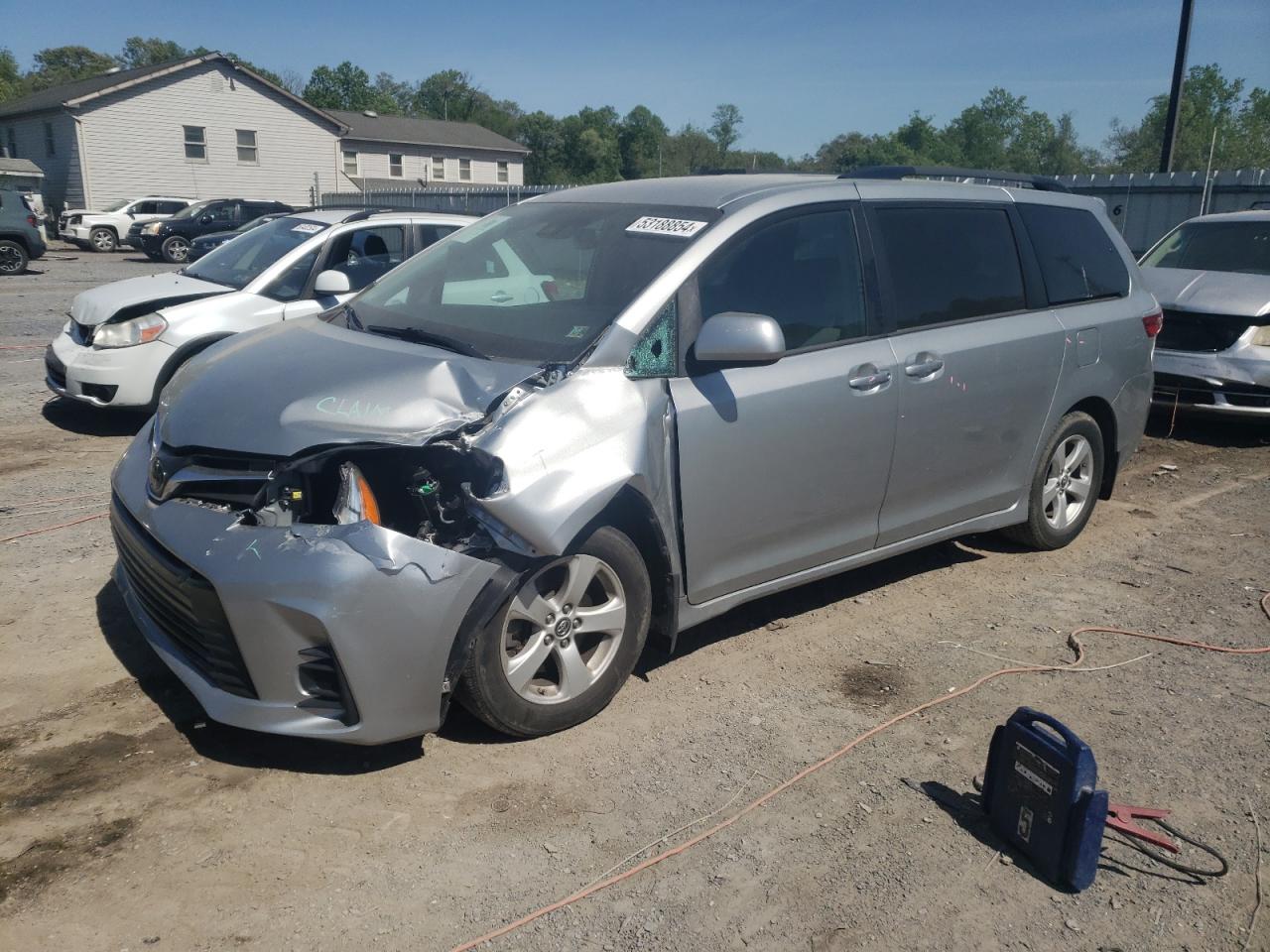 toyota sienna 2019 5tdkz3dc5ks966302