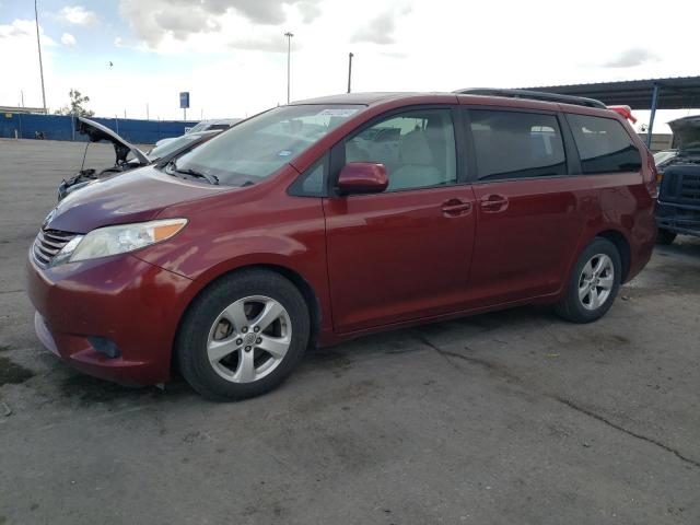 toyota sienna le 2017 5tdkz3dc6hs847697