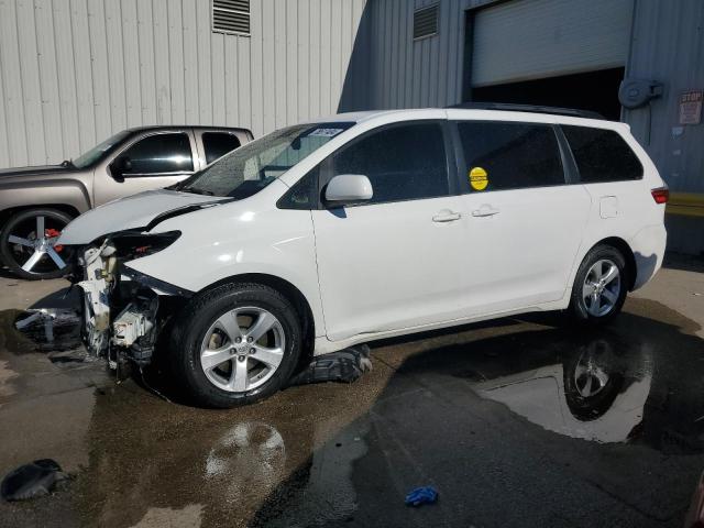 toyota sienna le 2017 5tdkz3dc6hs864189