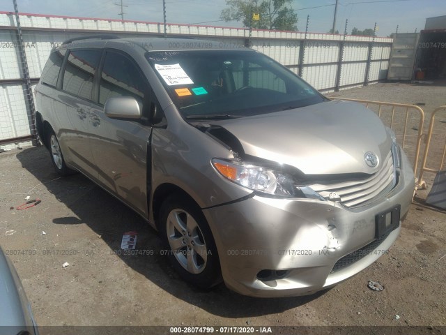 toyota sienna 2017 5tdkz3dc6hs868954