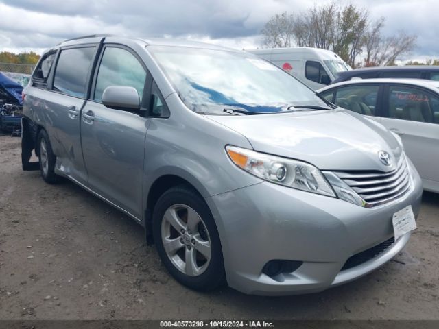 toyota sienna 2017 5tdkz3dc6hs897614