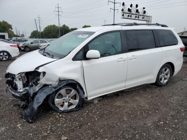 toyota sienna le 2017 5tdkz3dc6hs898133