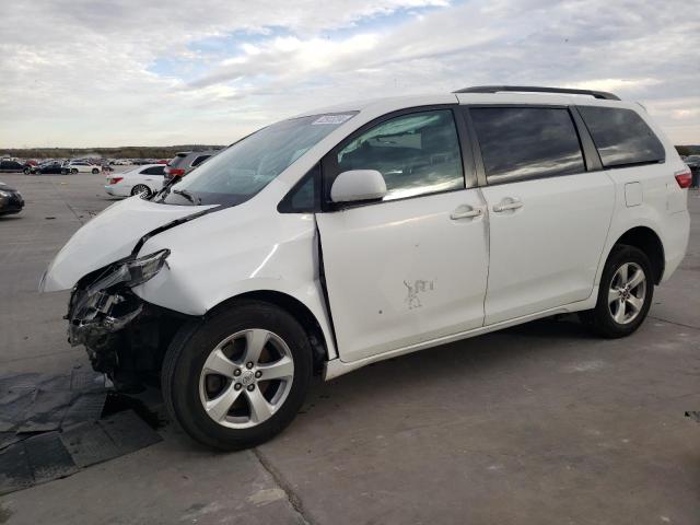 toyota sienna le 2017 5tdkz3dc7hs865920