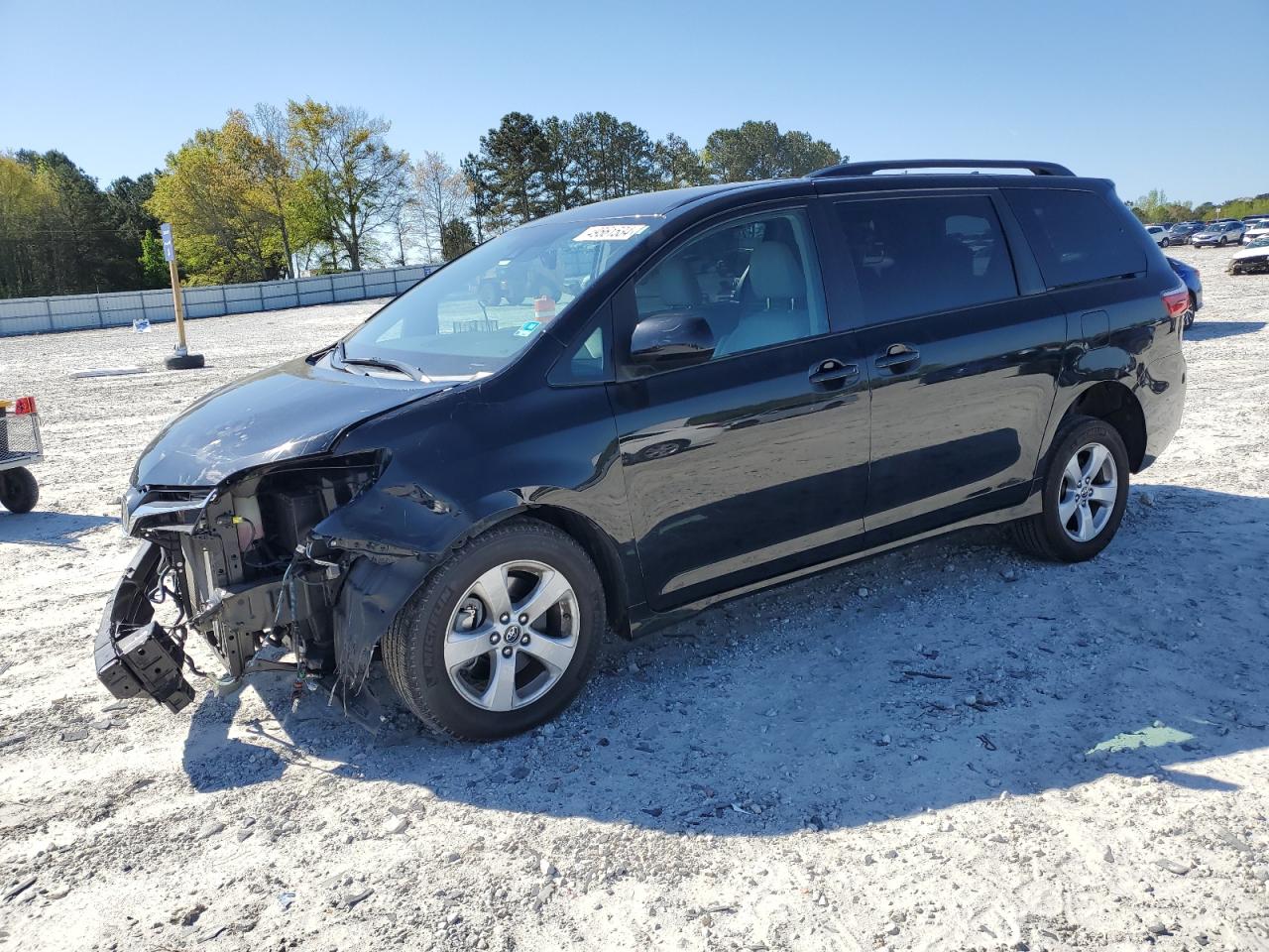 toyota sienna 2019 5tdkz3dc7ks010710