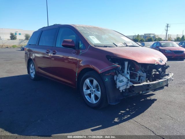 toyota sienna 2017 5tdkz3dc8hs786756