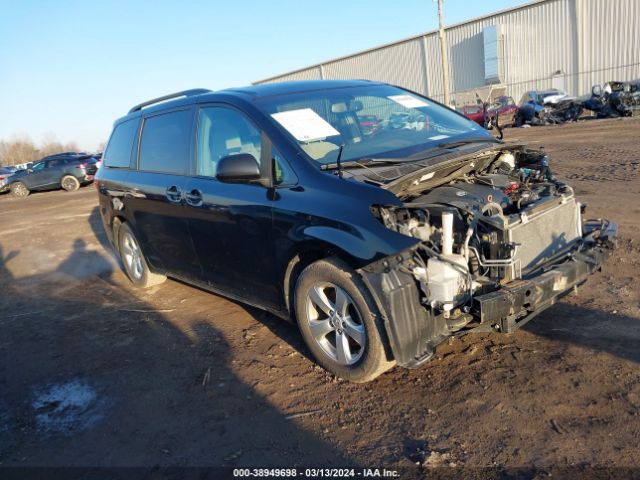 toyota sienna 2017 5tdkz3dc8hs814085