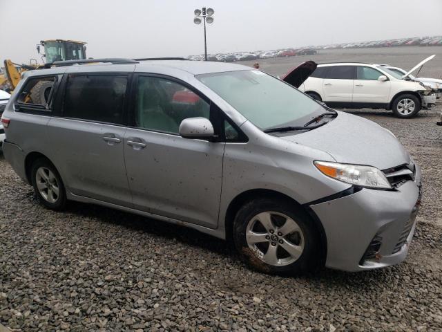 toyota sienna le 2018 5tdkz3dc9js904836