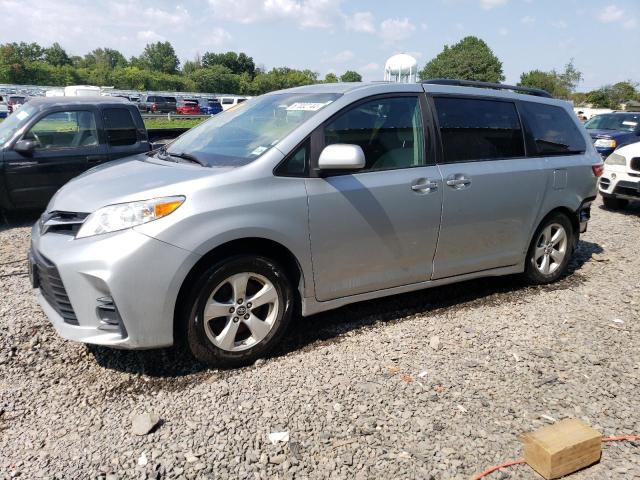 toyota sienna le 2019 5tdkz3dc9ks014256