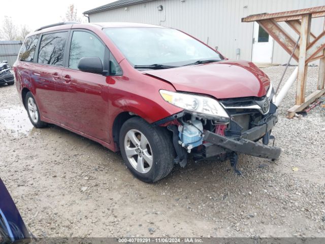 toyota sienna 2018 5tdkz3dcxjs911665