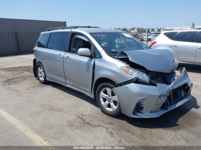 toyota sienna 2018 5tdkz3dcxjs922469