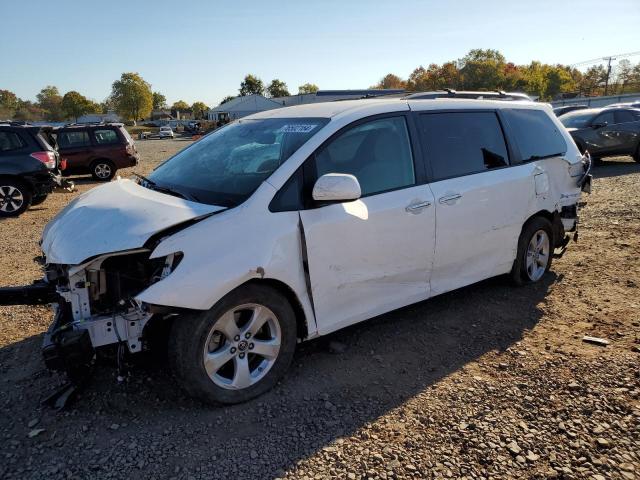 toyota sienna le 2020 5tdkz3dcxls050538