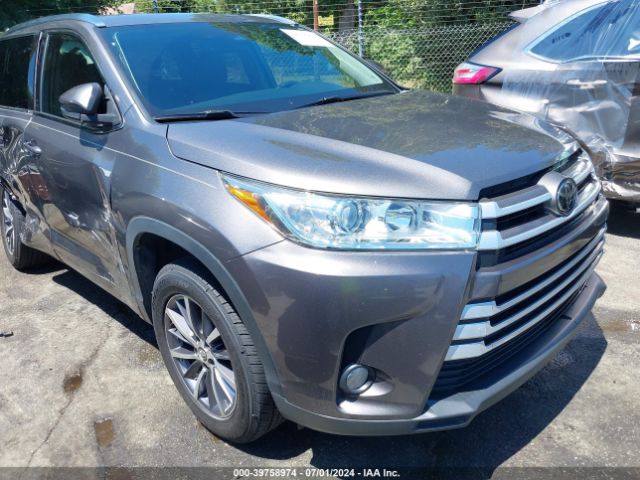 toyota highlander 2018 5tdkzrfh2js528797