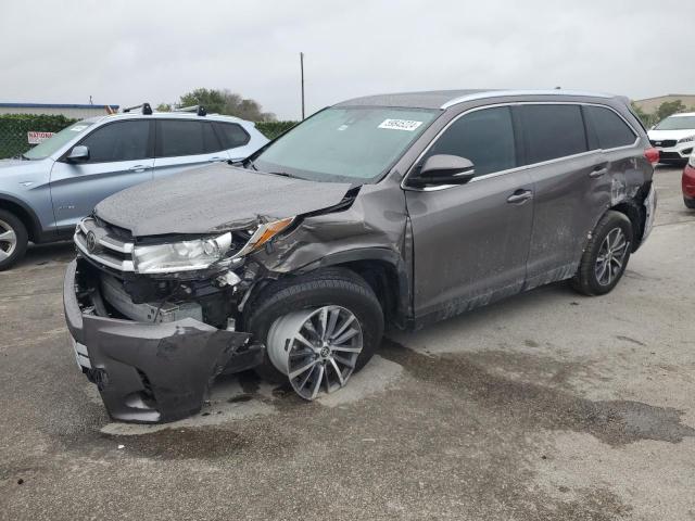 toyota highlander 2019 5tdkzrfh5ks568633