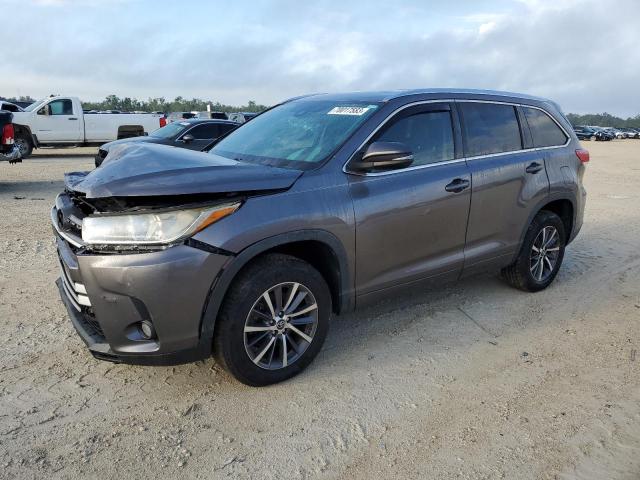 toyota highlander 2017 5tdkzrfh9hs523557