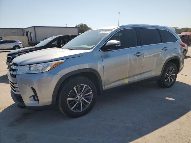 toyota highlander 2019 5tdkzrfh9ks552452