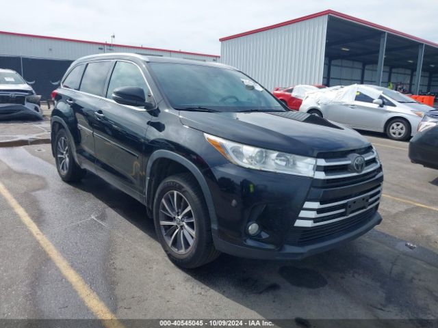 toyota highlander 2018 5tdkzrfhxjs532077